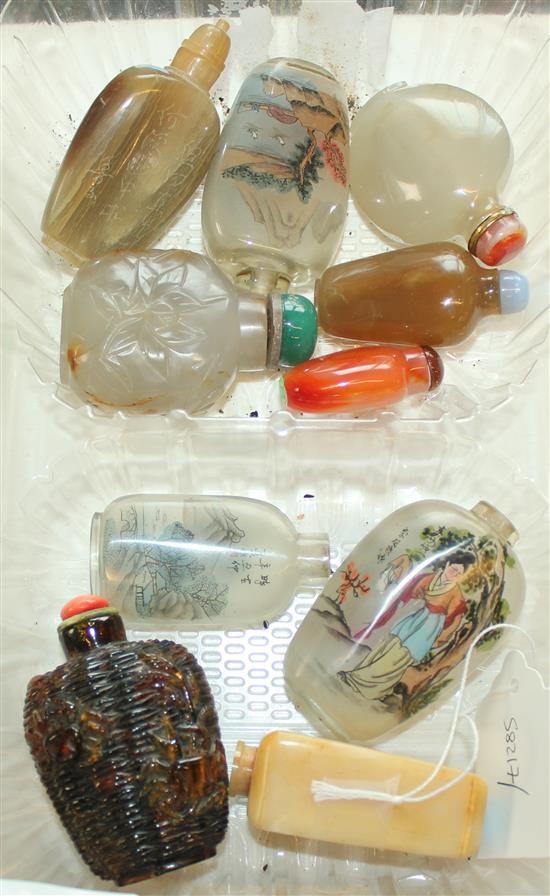 10 various snuff bottles